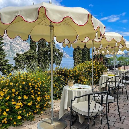 Hotel Oasi Beach Malcesine Kültér fotó