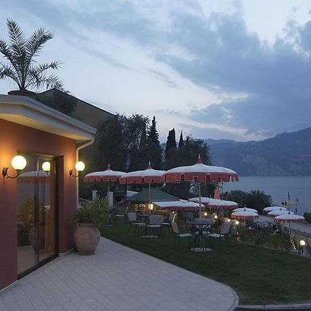 Hotel Oasi Beach Malcesine Kültér fotó
