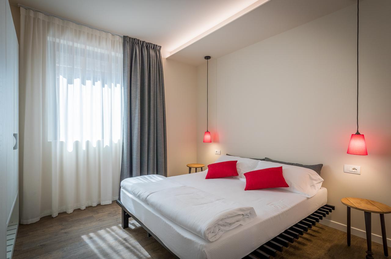 Hotel Oasi Beach Malcesine Kültér fotó
